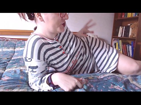 ❤️ Vê dîkê reş ê mezin hilde devê xwe xulamê piçûk ❤️ Vîdyoyê seksî li porno ku.ixiporn.ru ️❤